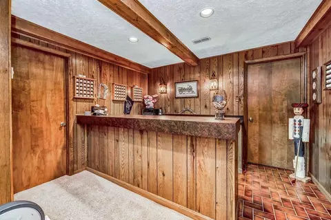 2002 Beechcroft Ct, Cincinnati, OH 45233 photo 23