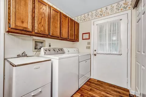 2002 Beechcroft Ct, Cincinnati, OH 45233 photo 16