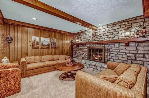 2002 Beechcroft Ct, Cincinnati, OH 45233 photo 20