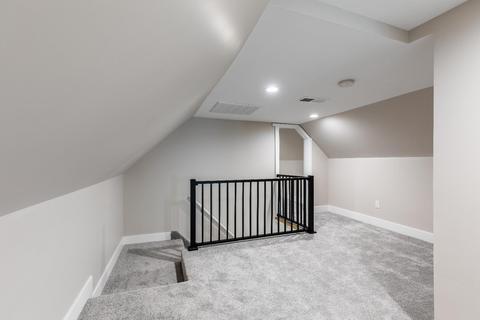 1426 Pullan Ave, Cincinnati, OH 45223 photo 31