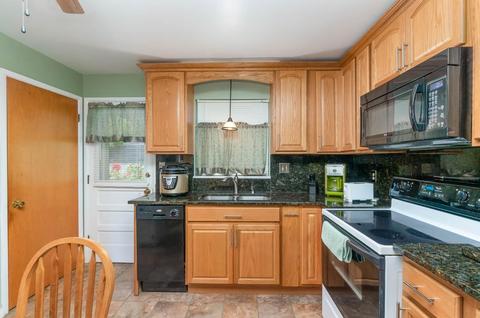 8974 Daly Rd, Cincinnati, OH 45231 photo 10