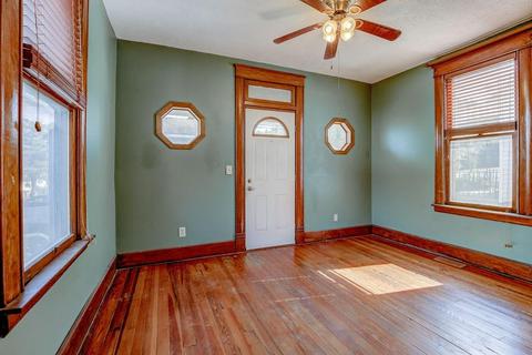 122 Third St, Williamsburg, OH 45176 photo 3
