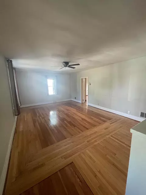 4871 Overlook Ave, Cincinnati, OH 45238 photo 3