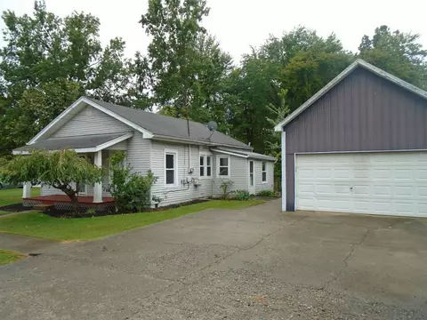 521 Main St, Georgetown, OH 45121 photo 4