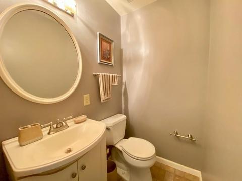 1969 Edgewater Dr, Cincinnati, OH 45240 photo 23