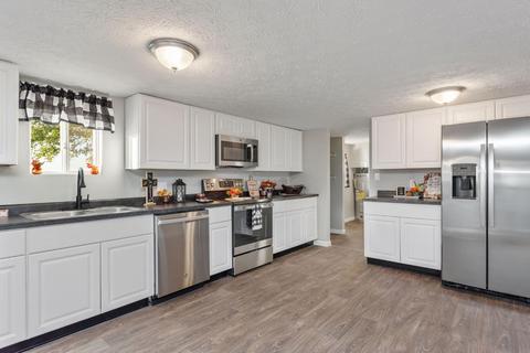 4607 Vilvens Rd, Mount Orab, OH 45154 photo 6