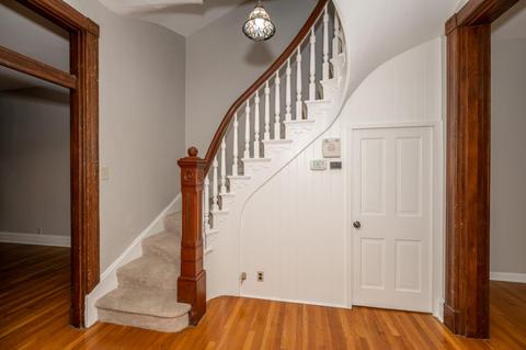 1213 Wareham Dr, Cincinnati, OH 45202 photo 11