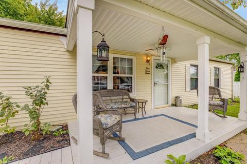 977 Sarbrook Dr, Cincinnati, OH 45231 photo 3