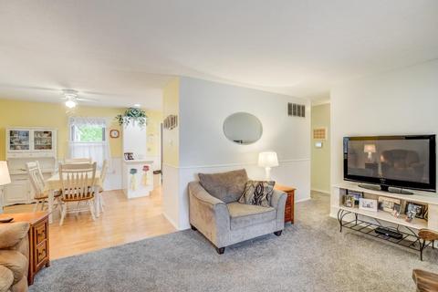 977 Sarbrook Dr, Cincinnati, OH 45231 photo 8