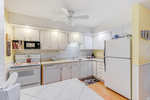 977 Sarbrook Dr, Cincinnati, OH 45231 photo 12