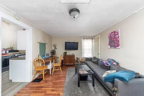 1821 Maple Ave, Cincinnati, OH 45212 photo 4