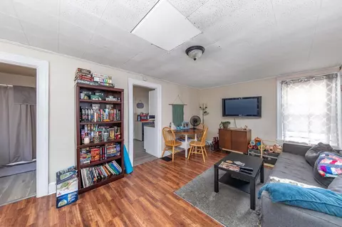 1821 Maple Ave, Cincinnati, OH 45212 photo 5