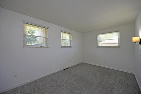 592 Mercury Dr, Cincinnati, OH 45244 photo 13