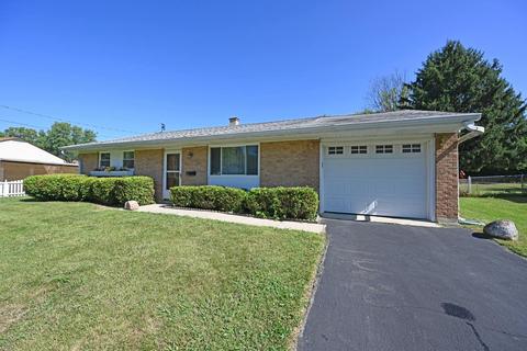 592 Mercury Dr, Cincinnati, OH 45244 photo 3