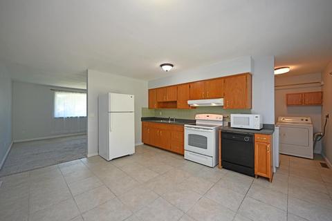 592 Mercury Dr, Cincinnati, OH 45244 photo 8
