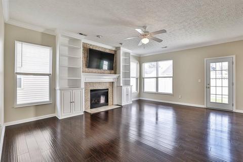 877 Anson Dr, Cincinnati, OH 45245 photo 5
