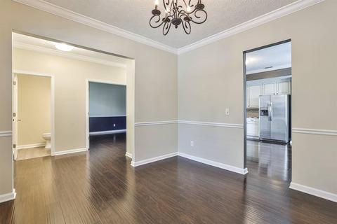 877 Anson Dr, Cincinnati, OH 45245 photo 12