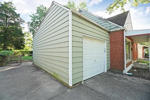 11390 Framingham Dr, Forest Park, OH 45240 photo 22