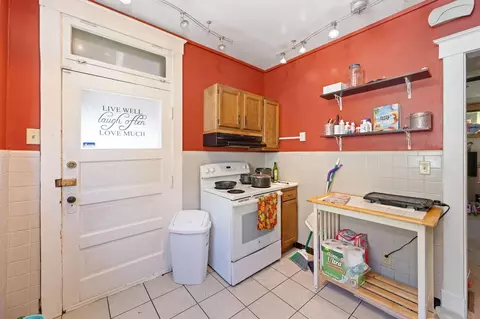 2902 Eggers Pl, Cincinnati, OH 45211 photo 12