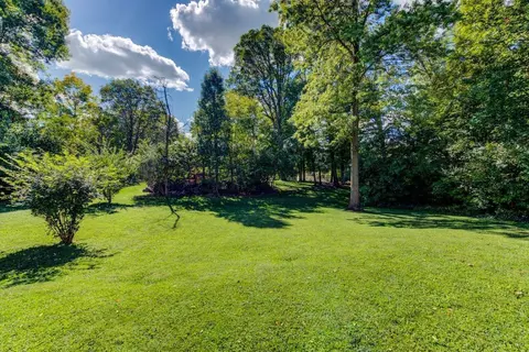 7933 Oak Leaf Cir, West Chester, OH 45241 photo 27