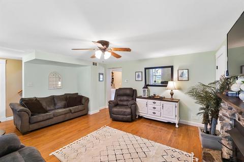 6370 Hillside Ave, Cincinnati, OH 45233 photo 5
