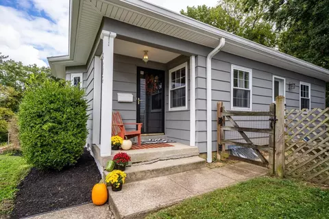 6275 Crestview Pl, Cincinnati, OH 45230 photo 2