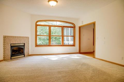2013 Mistletoe Ct, Amelia, OH 45102 photo 9
