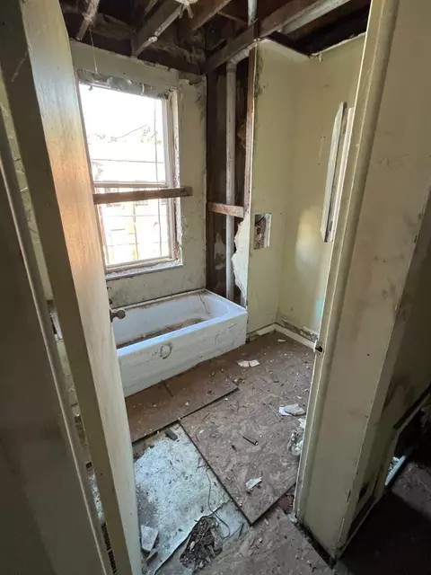 38 Clifton Ave, Cincinnati, OH 45202 photo 4