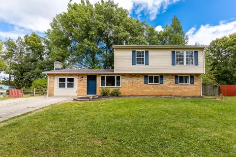 556 Marilyn Ln, Cincinnati, OH 45255 photo 1