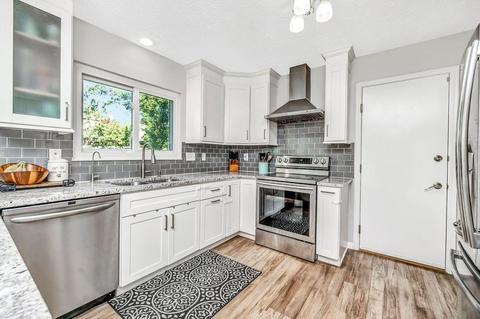 7933 Wainwright Ln, Maineville, OH 45039 photo 10