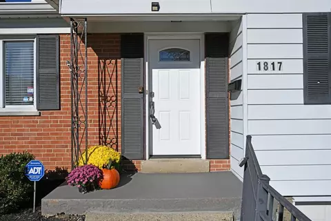 1817 Sutton Ave, Cincinnati, OH 45230 photo 4