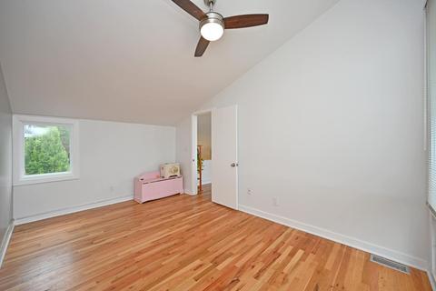1024 Hatch St, Cincinnati, OH 45202 photo 43