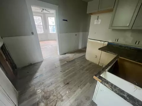 1118 Carson Ave, Cincinnati, OH 45205 photo 8