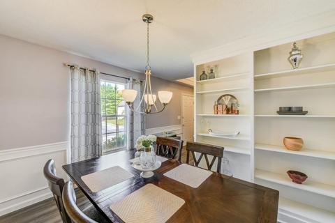 10490 Springrun Dr, Cincinnati, OH 45231 photo 5