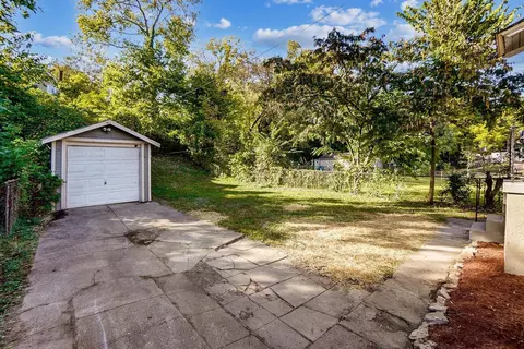 933 Purcell Ave, Cincinnati, OH 45205 photo 23