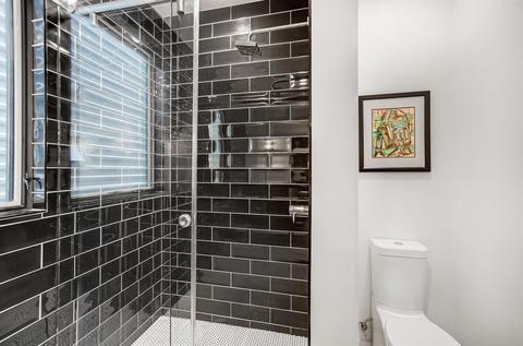 402 Baum St, Cincinnati, OH 45202 photo 28
