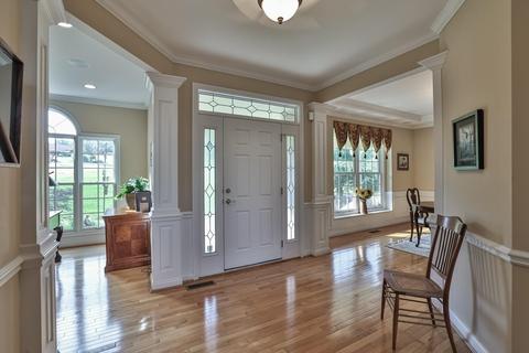 2988 Twilight Dr, Evendale, OH 45241 photo 2