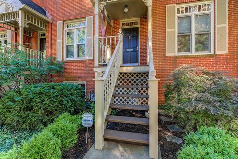 2114 Alpine Pl, Cincinnati, OH 45206 photo 2