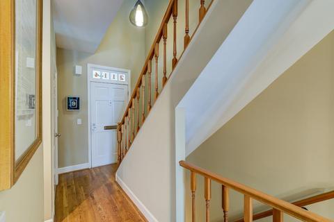 2114 Alpine Pl, Cincinnati, OH 45206 photo 3