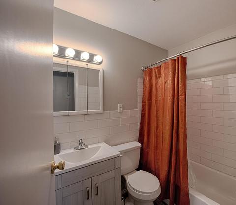 4713 Galaxy Ln, Cincinnati, OH 45244 photo 3