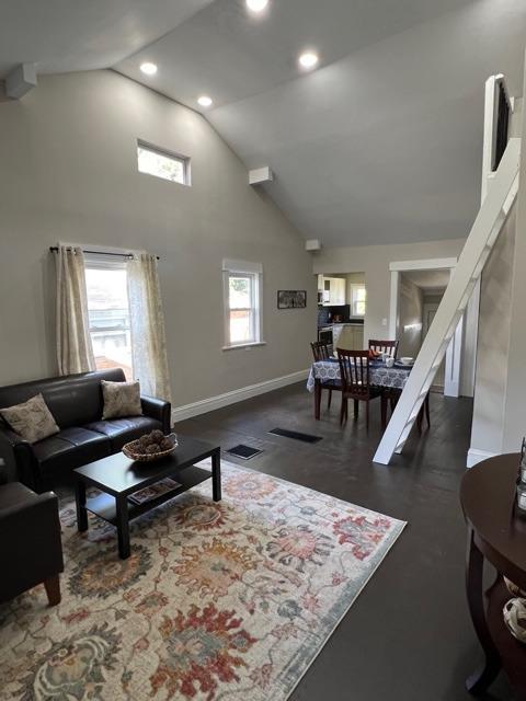 8000 Camner Ave, Cincinnati, OH 45236 photo 3