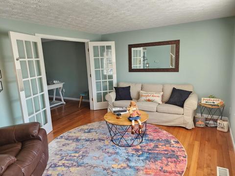 654 Ridgeview Dr, Harrison, OH 45030 photo 2