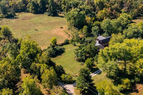 746 Locust Corner Rd, Cincinnati, OH 45245 photo 3