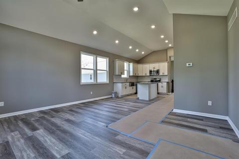 3384 Forestview Gdns, Cincinnati, OH 45211 photo 7