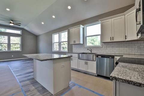 3384 Forestview Gdns, Cincinnati, OH 45211 photo 8