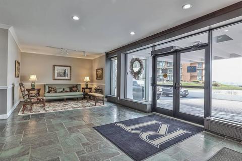 2401 Ingleside Ave #3D, Cincinnati, OH 45206 photo 3