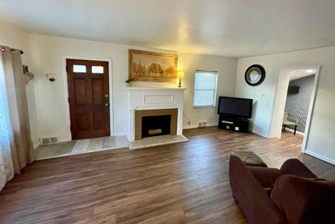 550 Brantner Ln, Cincinnati, OH 45244 photo 2