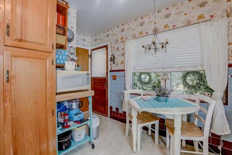 3248 Koenig Ave, Cincinnati, OH 45211 photo 13
