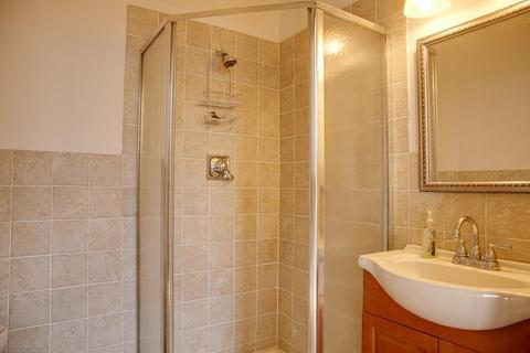 2249 Loth St, Cincinnati, OH 45219 photo 7