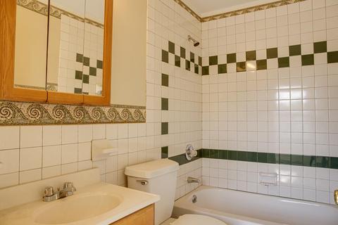 2249 Loth St, Cincinnati, OH 45219 photo 26